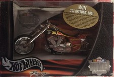 Hot Wheels NASCAR Thunder Rides Marines 25 1:18 Diecast Motorcycle 2003