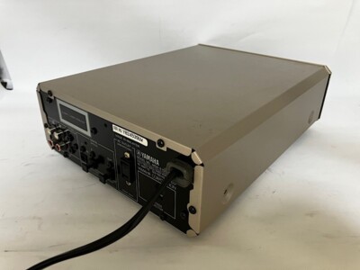 YAMAHA MDX-E100 ヤマハ オーディオ機器 MDプレーヤー 希少 YAMAHA MDX-E100 オーディオ機器 MDプレーヤー 動作品