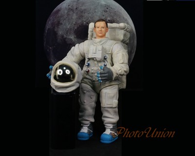 Apollo 11 Lunar Landing Space Astronaut Neil Armstrong 1:18 Figure Model K1176 D