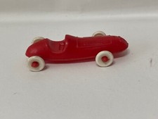PLASTIC TOY FORMULA 1 PLASTIC RACING CAR FERRARI G CM MADE IN ITALY.