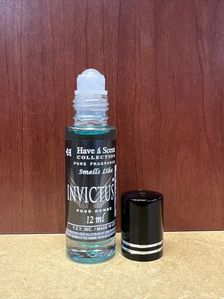 Óleo perfumado masculino Invictus Rollerball 12 ml - Imagem 2 de 2