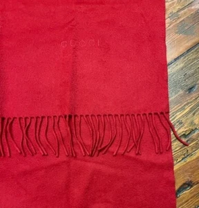 Grande écharpe frange en cachemire rouge GUCCI 