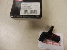 Delphi  SS10311 ABS Wheel Speed Sensor Rear fits F3TZ-2L373-A  Free Shipping