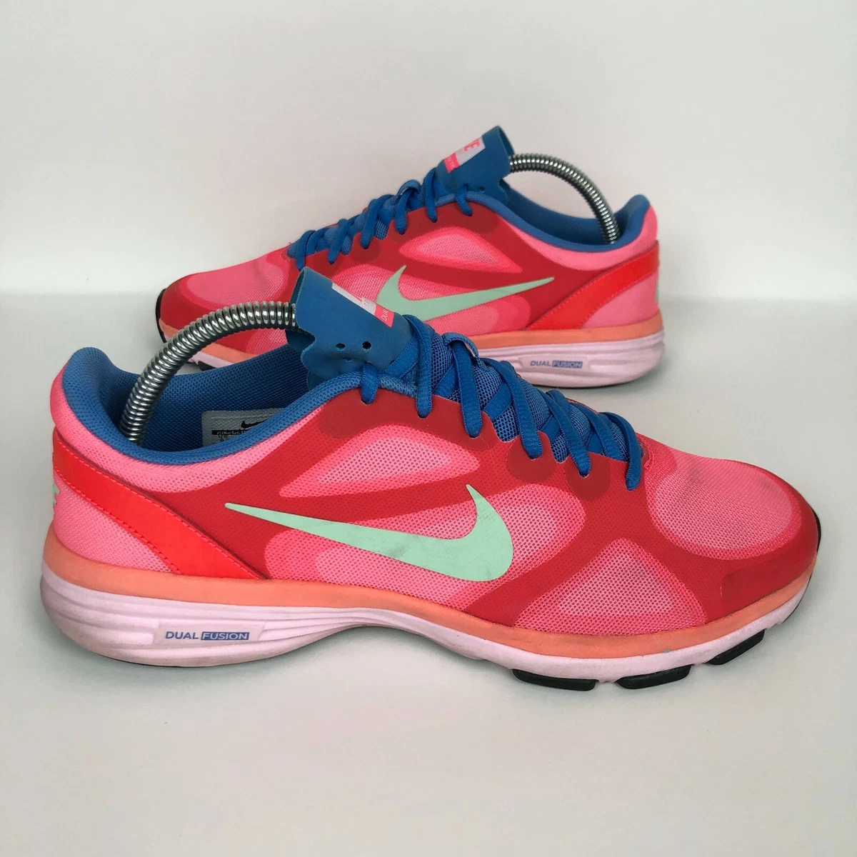 Nike Dual Fusion TR Running Shoe Pink Blue Womens Size 9.5 Athletic Train Walk