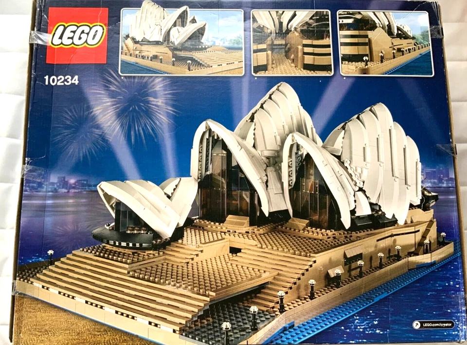 NEW LEGO Creator Expert: Sydney Opera House (10234) Sealed Contents, Box Damage - Image 2 of 4