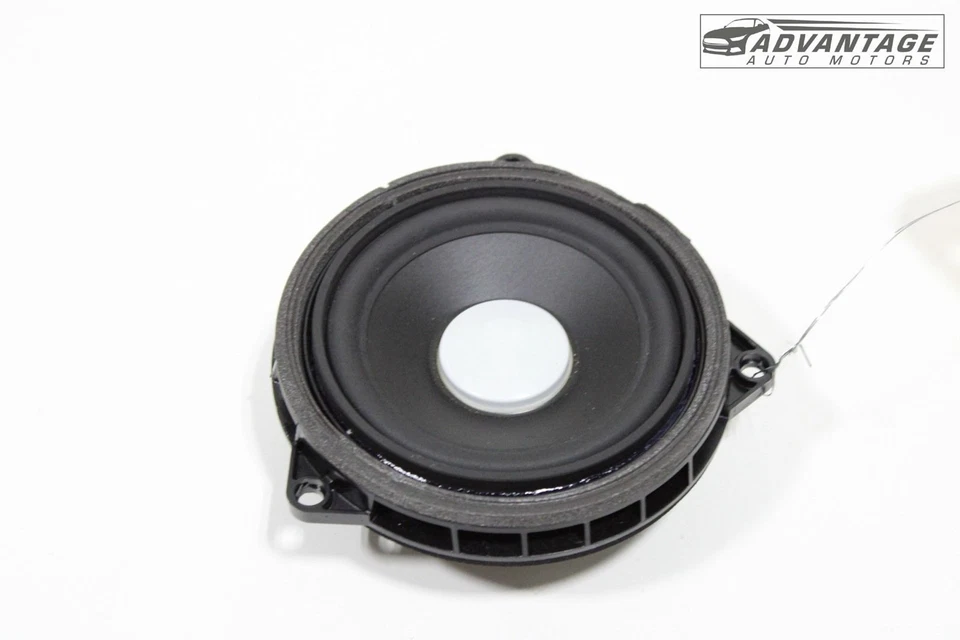 BMW 328I GT XDRIVE 2014-2016 PANEL PUERTA TRASERA DERECHA AUDIO SONIDO ALTAVOZ OEM Foto 2 de 4