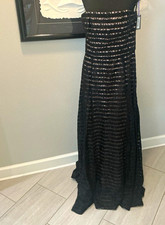 Vera Wang Black/Nude Lace Strapless Lined evening gown Women’s 12 NWT