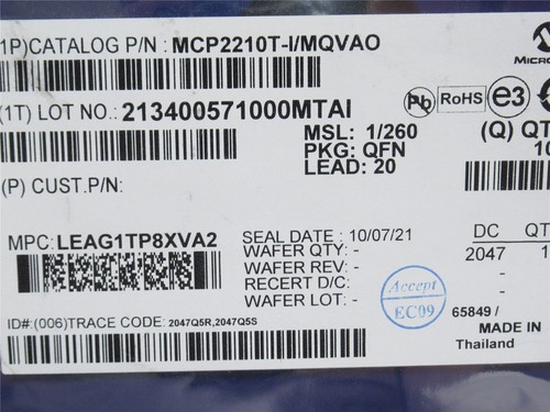 243579 New-No Box; Microchip Tech MCP2210T-I/MQVAO Roll-100; USB Bridges - Picture 2 of 5