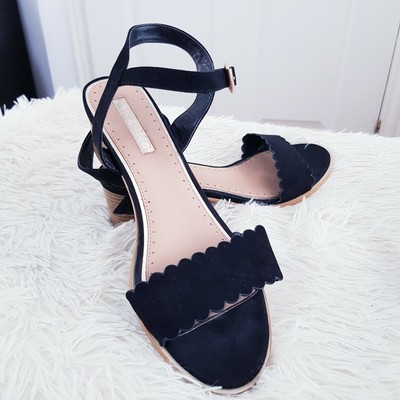 miss kg sandals