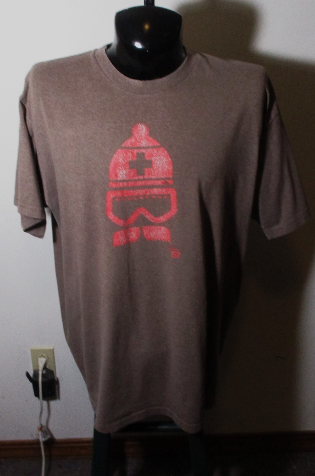 Men's North Face Brown XXL Short Sleeve Tee