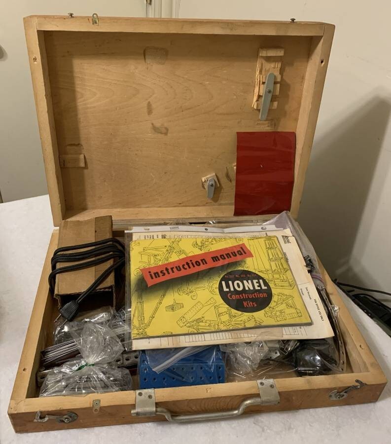 24CH△NNEL   vol.1/vol.2/vol.3 vintage 1950s Lionel Construction Kit 232 343 454 Erector Set w
