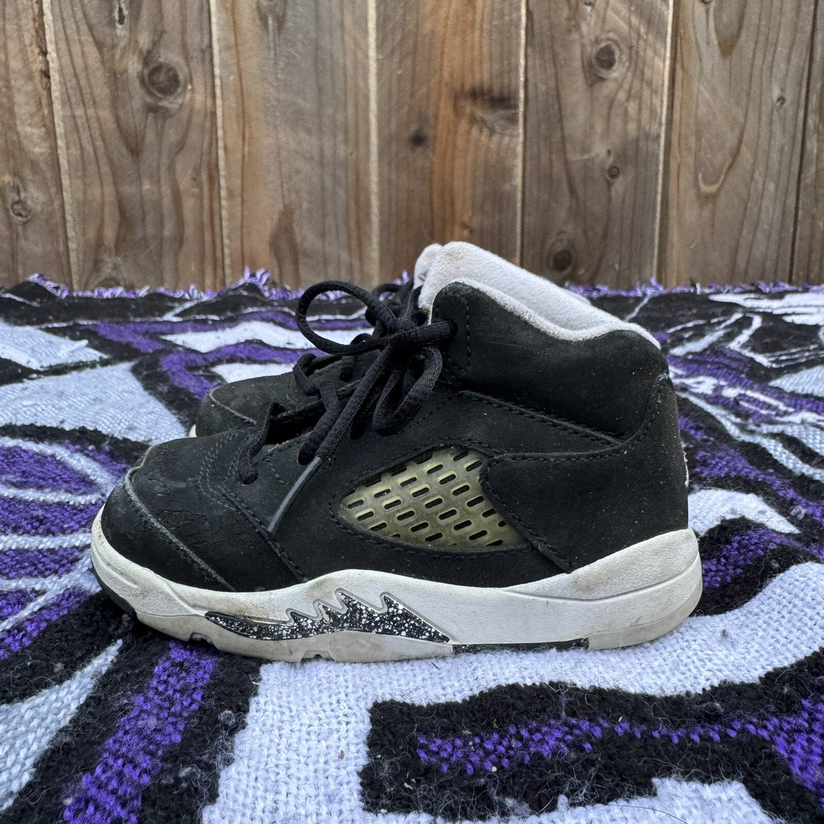 Size 6C Nike Boys Air Jordan 440890-035 Black Basketball Shoes