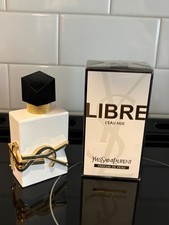 Libre L'Eau Nue Yves Saint Laurent 香水 - 2025年の女性用 新着