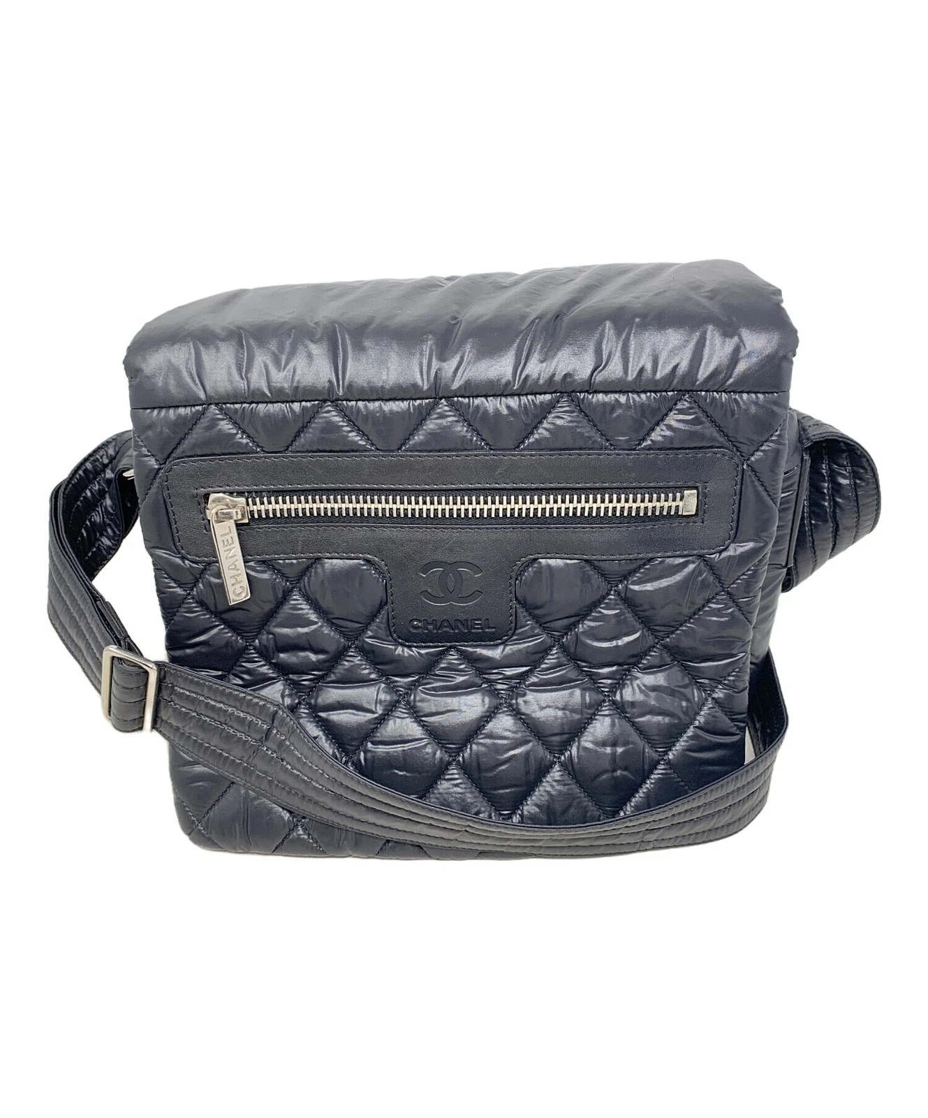 Chanel — Chanel Shoulder Bag #TFB1098