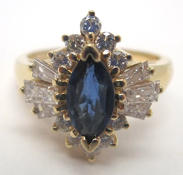 14k Yellow Gold Natural Diamond and Blue Sapphire Ring .60ct TW G/H VS2 Diamonds - Image 3 of 4