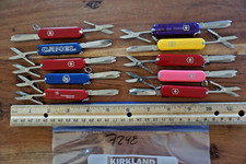 7248   10 assorted Victorinox (Swiss Army) classic SD pocket knives