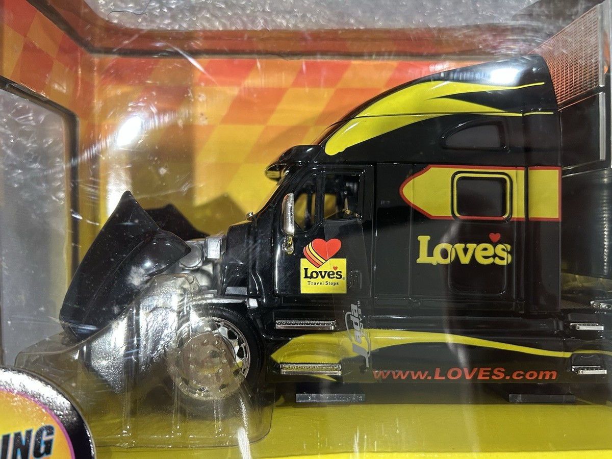 Rare Jada Toys 1:32 Scale Hot Rigz Love's Semi Truck And Trailer