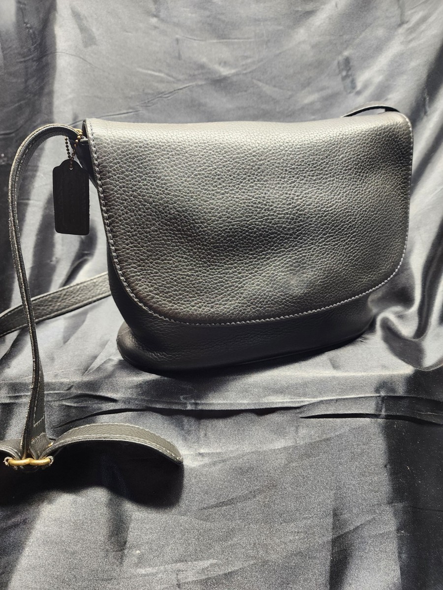 COACH レザー ボディーバッグ Vintage Coach Model #4903 Large Sonoma Flap Black Thick Pebbled