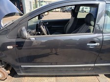 VW Fox original Tür links LC9Z Black Magic Metallic Baujahr 2005