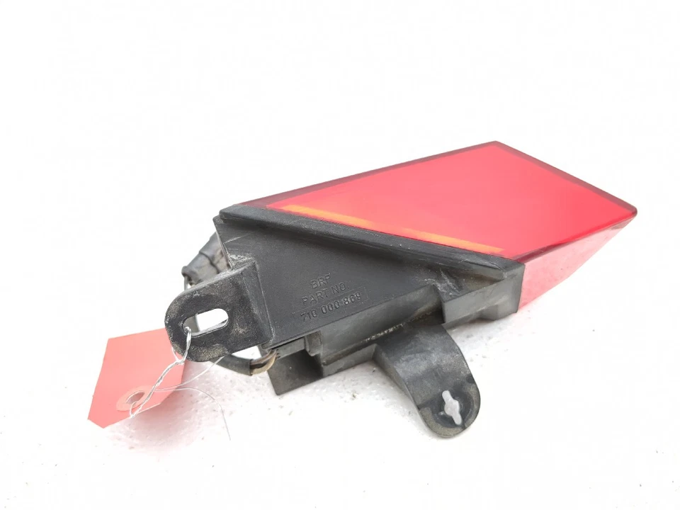 13-15 Can Am Spyder Roadster ST lanterna traseira direita luz de freio traseira lente lâmpada - Imagem 3 de 4