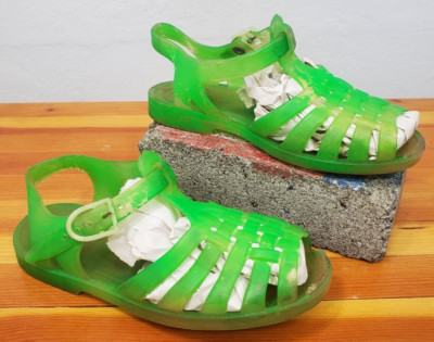Vintage Sarra Zienna Neon Green Kids French Jelly sandals EU Kids sz. 33 US 1.5