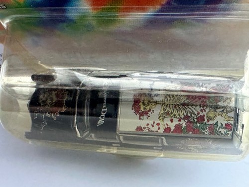 Johnny Lightning Grateful Dead 1966 Cadillac Hearse, Black, 1:64, NIB - Picture 9 of 11
