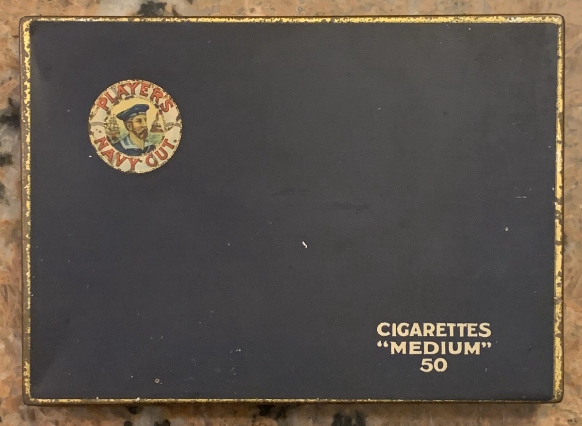 flat fifties cigarette case 1940S-50S Players Cigarette Case Flat 50S 6“ X 4.25“
