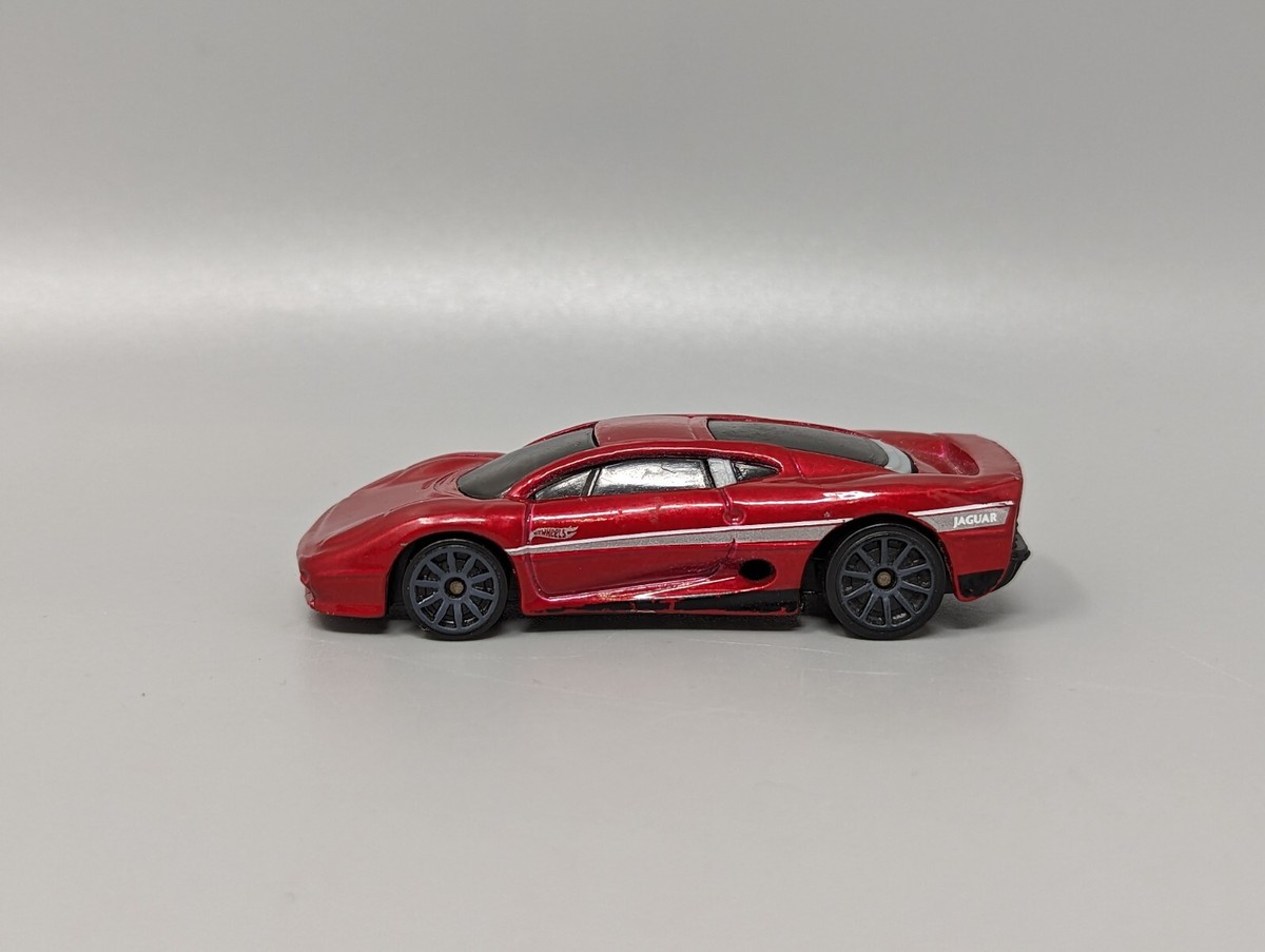 ホットウィール JAGUAR XJ220 ジャガー 1992年 220台限定 ホットウィール JAGUAR XJ220 ジャガー 1992年 220台限定 - メルカリ