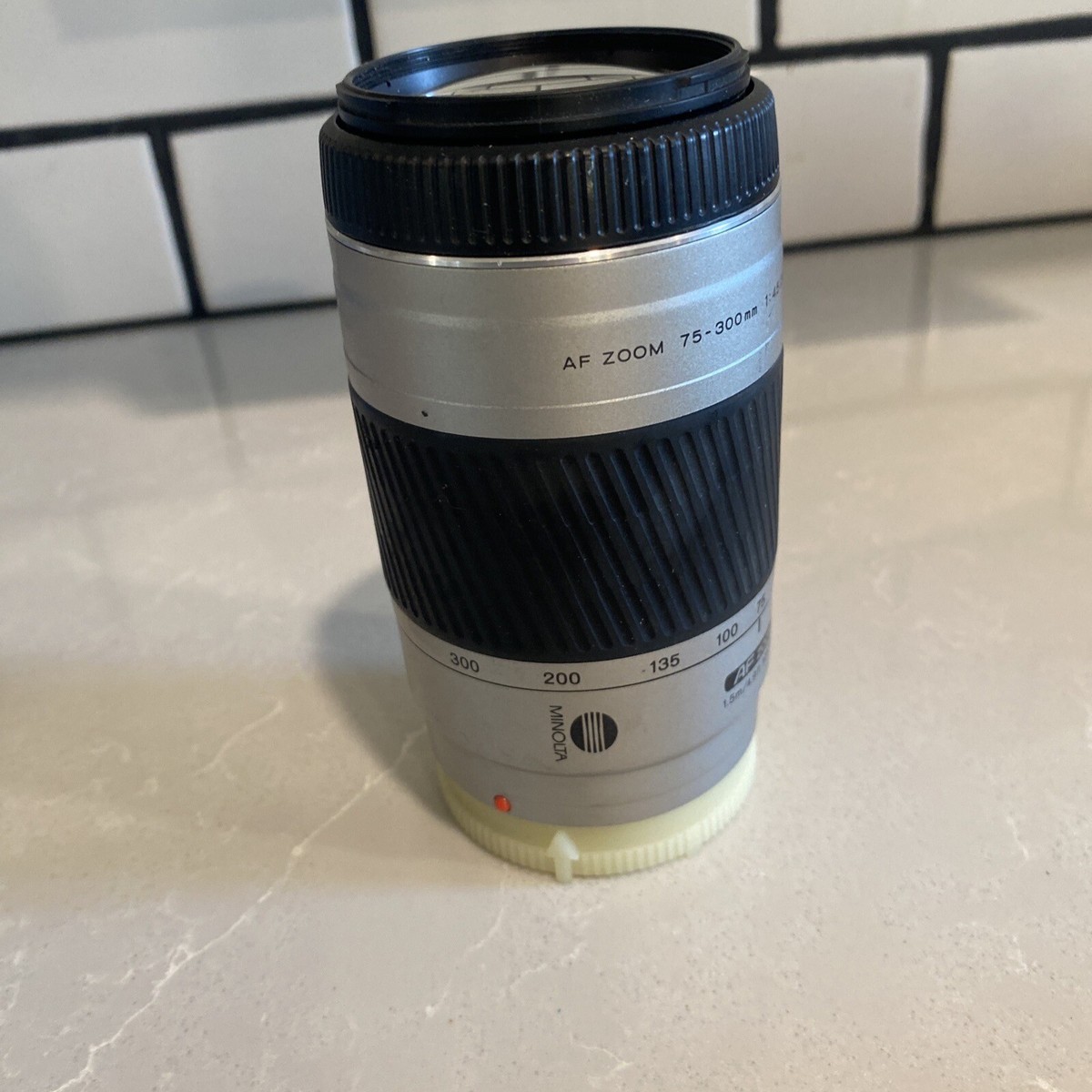 Vintage Silver Minolta AF Zoom 75-300mm 1:4.5-5.6 Lens | eBay