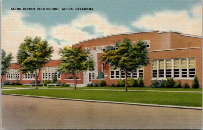 Altus Junior High School, Altus Oklahoma Vintage Postcard Wpc4