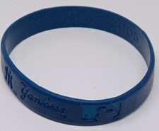 New York Yankees baseball mlb bracelet blue rubber used