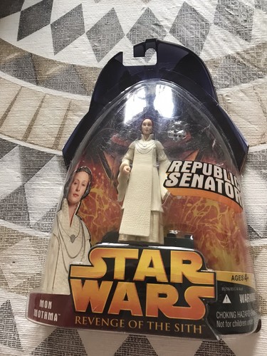One 2005 Star Wars Revenge of The Sith Mon Mothma