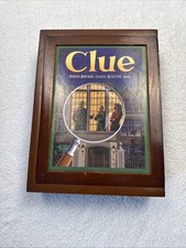 CLUE Game - Wood Book Shelf Edition