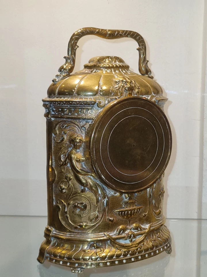 Horloge,Pendule de Voyage ancienne en bronze décor Personnage , XIXéme ? - Photo 4/4