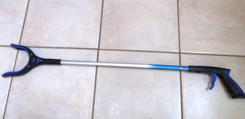RMS Reacher Grabber Tool 32in Pickup Tool Mobility Aid Trash Picker