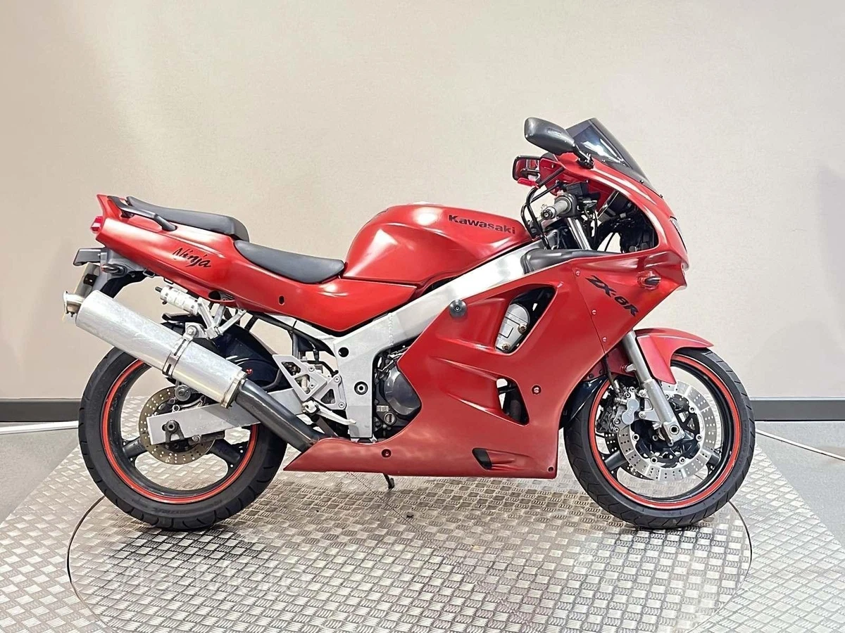ZX 525 to 674 cc Capacity Motorcycles & Scooters for sale | eBay UK