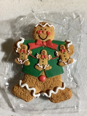 Realistic Gingerbread Man String of Cookies 3  MAGNET Brand New