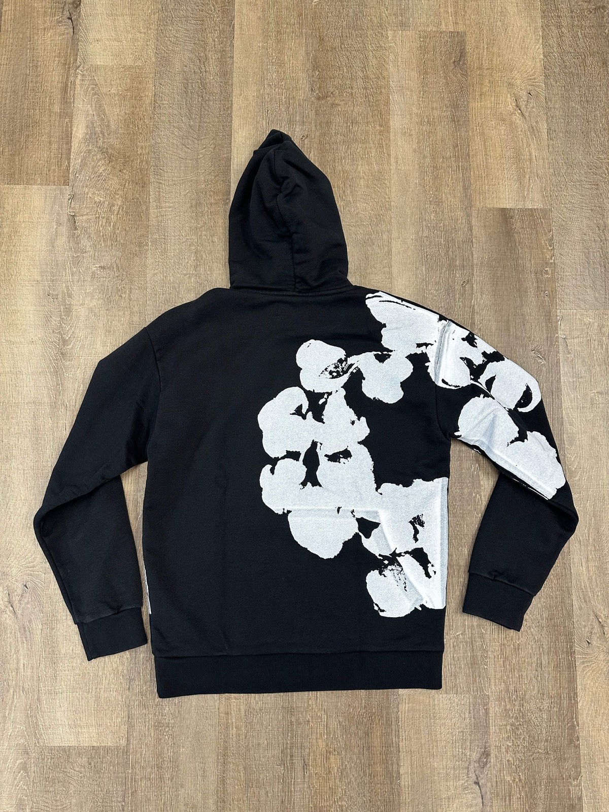 Denim Tears Biggie Cotton Wreath Sweatshirt Black - Size Small image 2