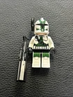 Lego Star Wars Minifigure Clone Trooper Commander Gree sw0380 w/ Blaster Rifle