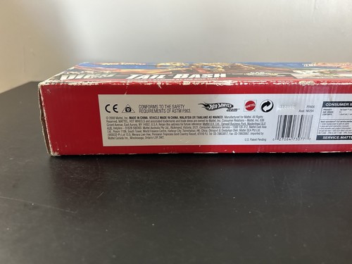 Hot Wheels Dino Tail Bash Stunt Set Trick Tracks *One Car Included* New Bad Box