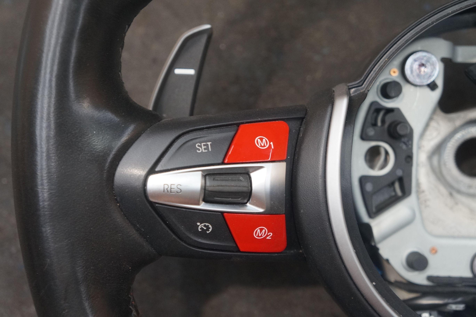 Driver Steering Wheel Black Heated 32307847607 OEM BMW M4 F82 2015  