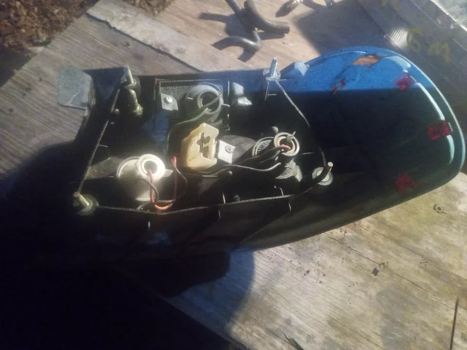 福特 ESCORT 发球杆左尾灯掀背车 2 门不包括 GT   — 第 3/3 张图片