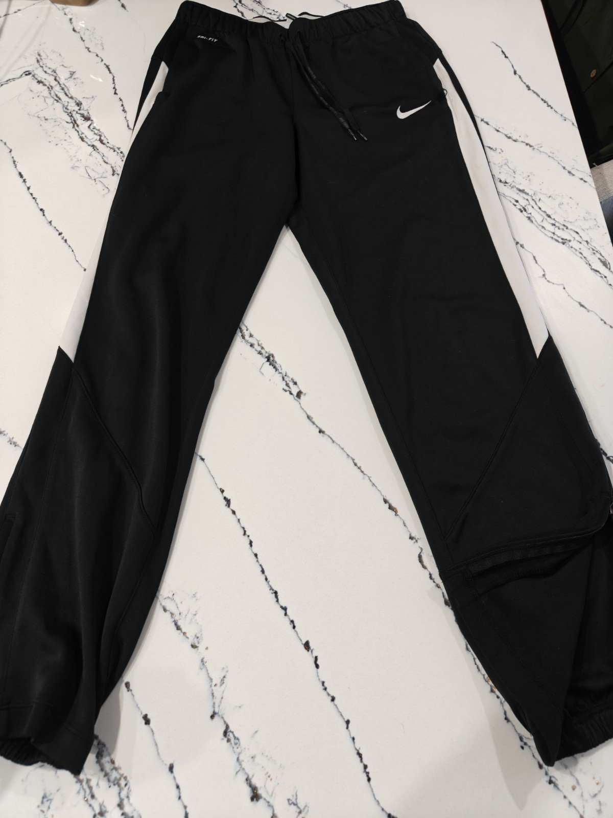 Mens Nike Dri Fit Pants Futbol Soccer Joggers Black Pants XS XSmall Zipper Ankle