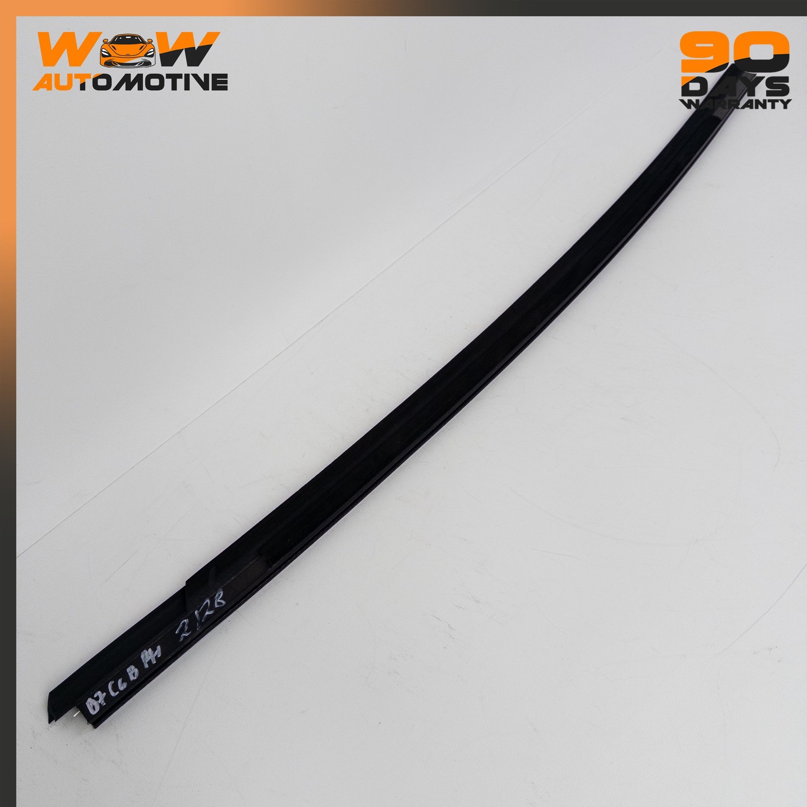 05-13 CHEVROLET CORVETTE C6 FRONT RIGHT DOOR BELT MOULDING WEATHER STRIPPING OEM