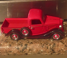 Ford 1936 Pickup Truck Diecast Model Car Redblack Unopened Box Ford 1936 Pickup Truck Diecast Model Car Redblack Unopened Box