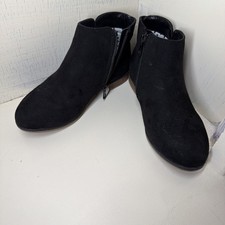 Girls Boots Cat and Jack Black Side Zipper Ankle Booties Size 13