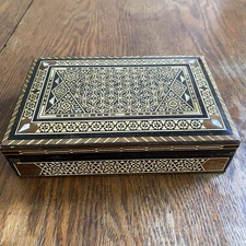Vintage Marquetry Inlaid Micro Mosaic Jewelry Box Wood 8.5x6" Mother of Pearl