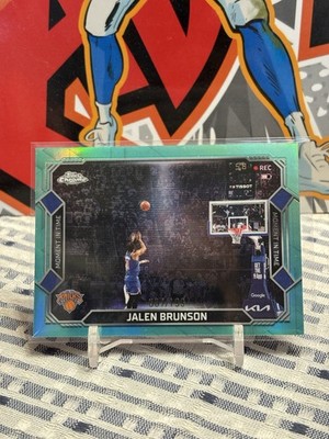 Jalen Brunson 2026 Topps Chrome Update #MT-4 Moment in Time Refractor Aqua /199