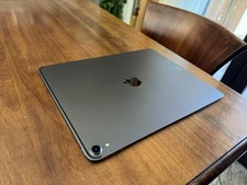 Apple IPad Pro 12.9” (3ª Gen 2018) - 64GB Wifi - Stand Magnetico Incluso- Usato 