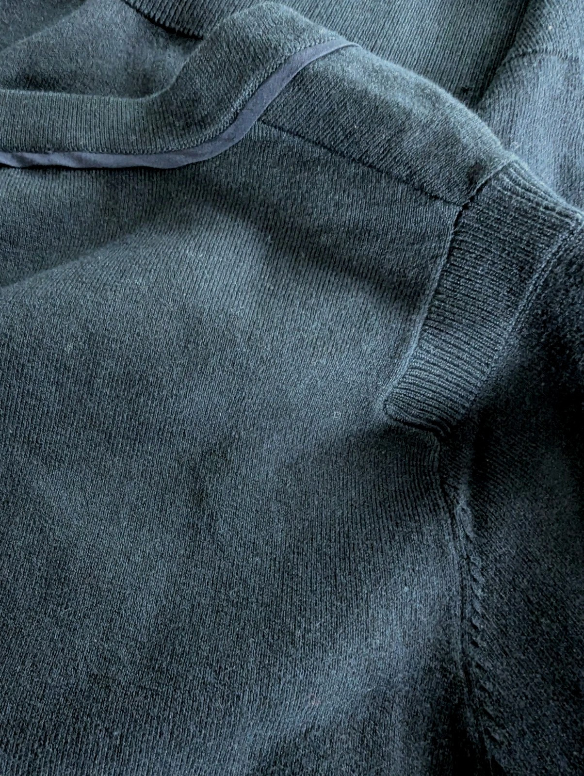 Brooks Brothers Silk Blend Sweater Size Medium Navy Blue Elbow Patches V-neck thumbnail 4